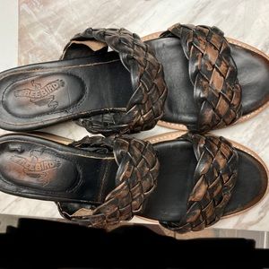 Freebird Ginger Sandal